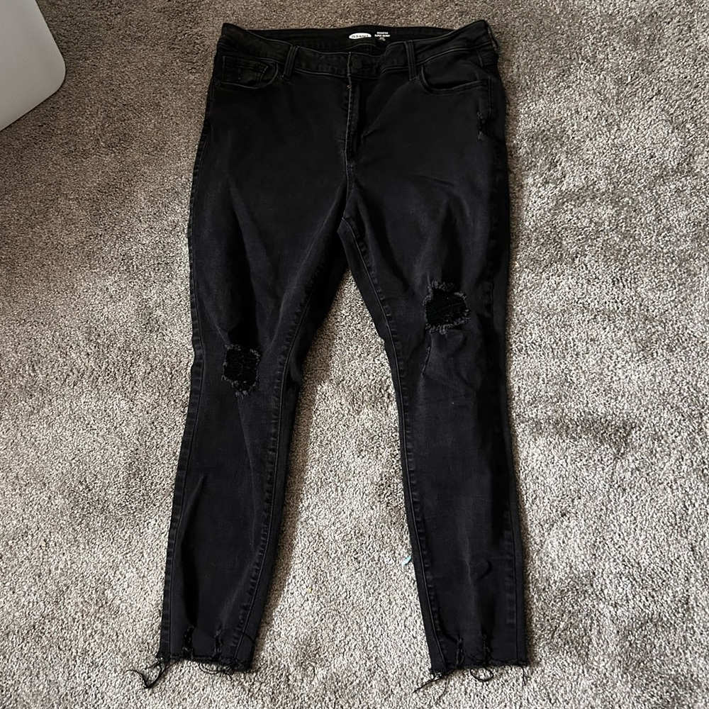 Old Navy Raw Hem Skinny Jean